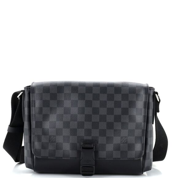 Louis Vuitton Other - Louis Vuitton Messenger Bag Damier #123887L14B